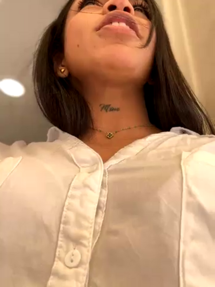 Charly_