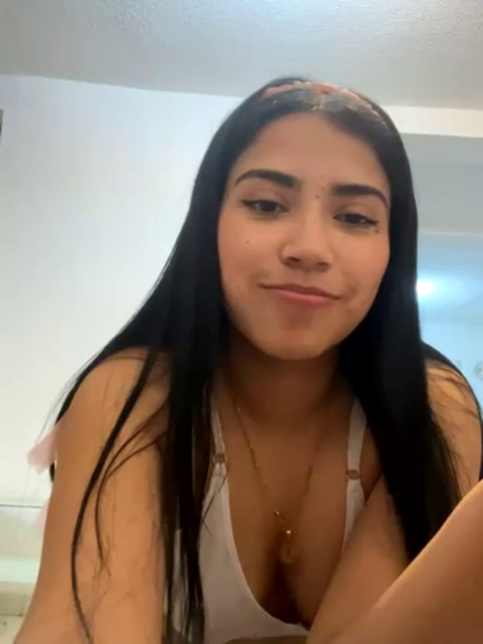SaritaHot_69