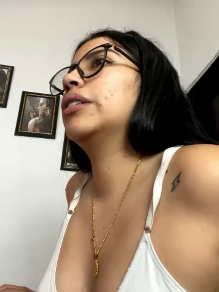 SaritaHot_69