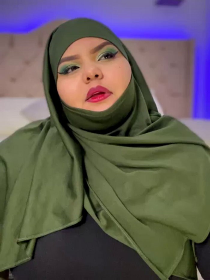 _Shara_Handal_