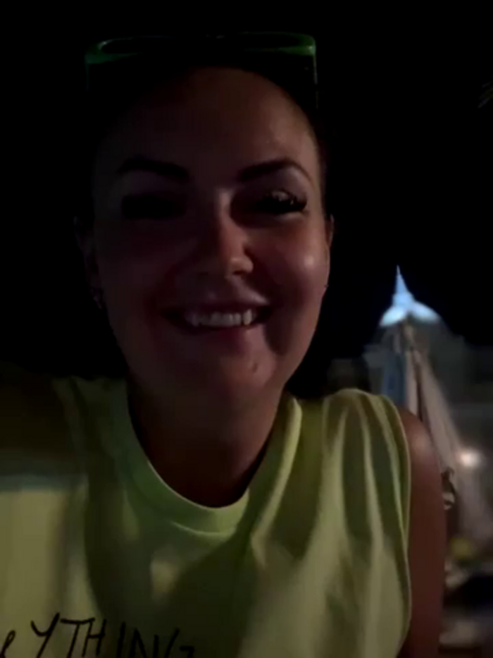 Young_hot_mom