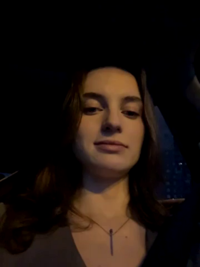 -AngelAri-