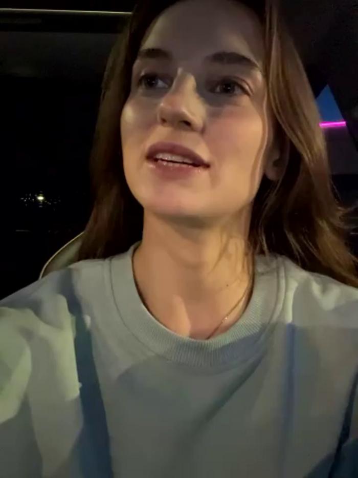 -AngelAri-