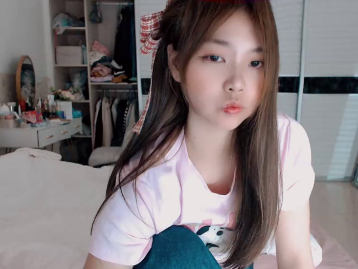-Lucky_Girl