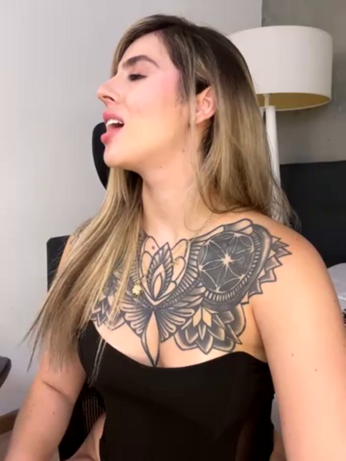 ValerieHilton