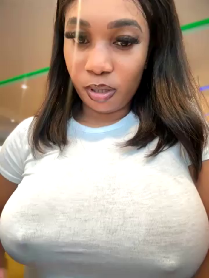 __Nessa__