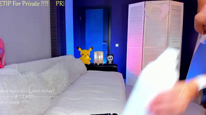 mikkixmeow