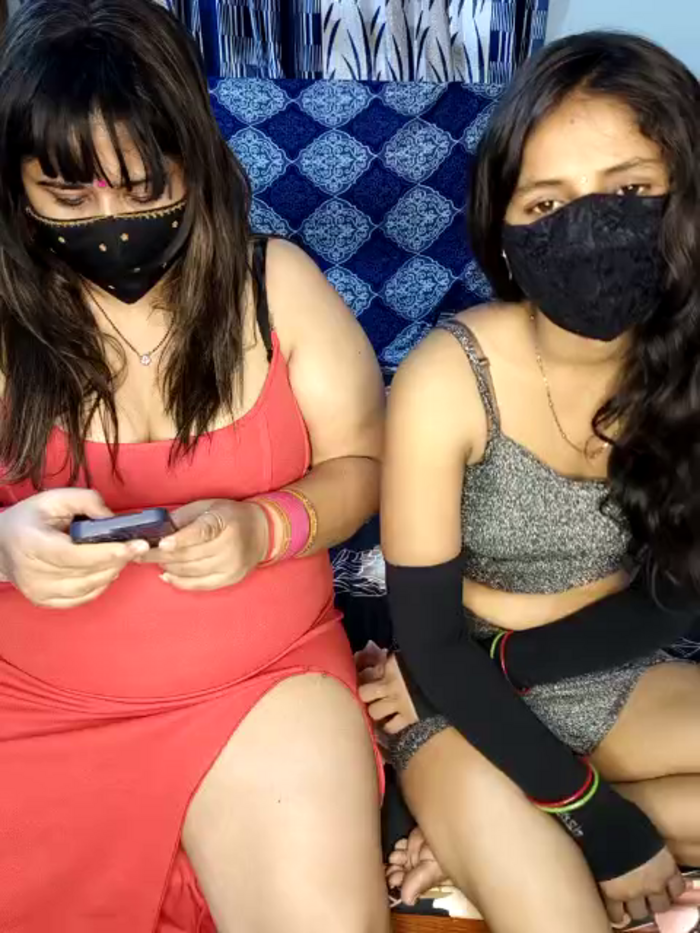 Indian_hotmilfs