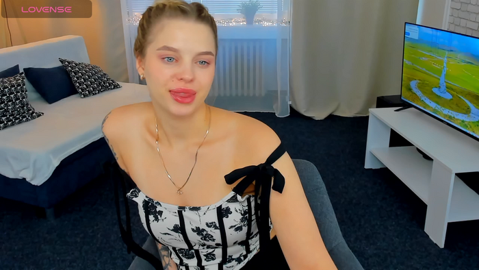 Alicia-Luv
