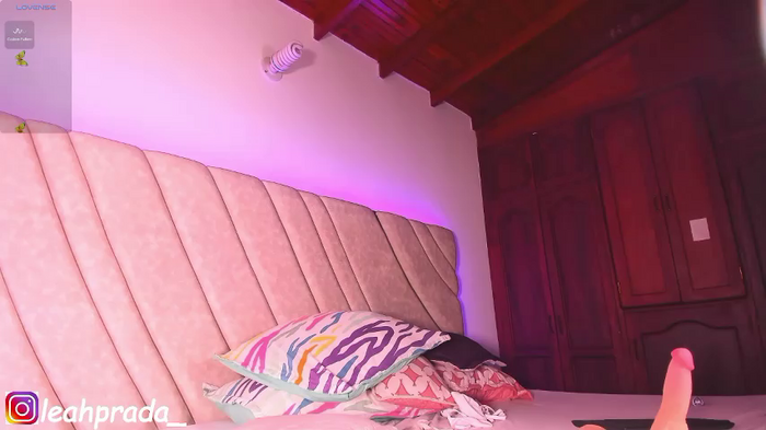 LeahPrada_