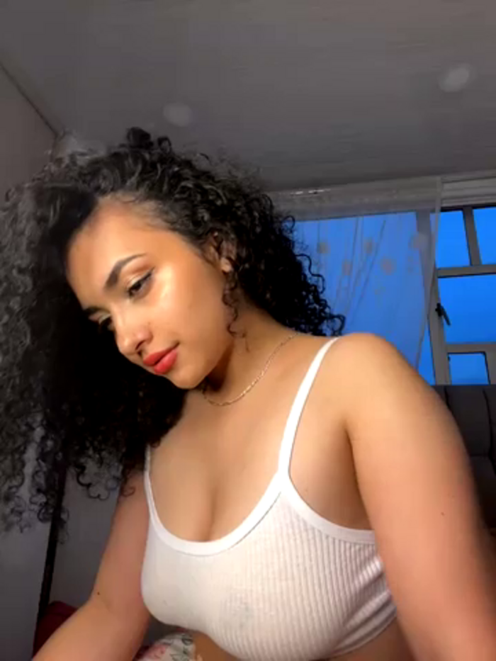 Lucy_Marin