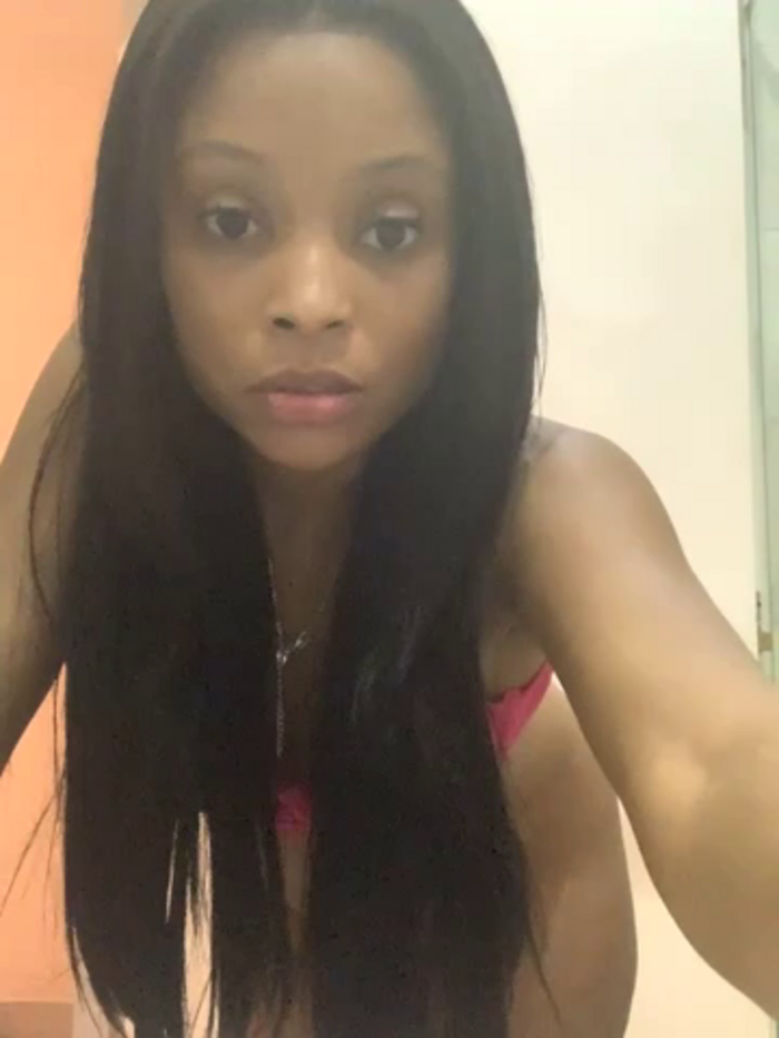 SexyDee025
