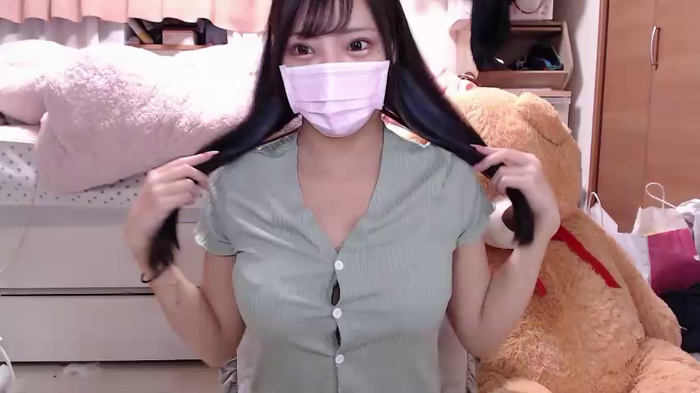 _chanMOMO_