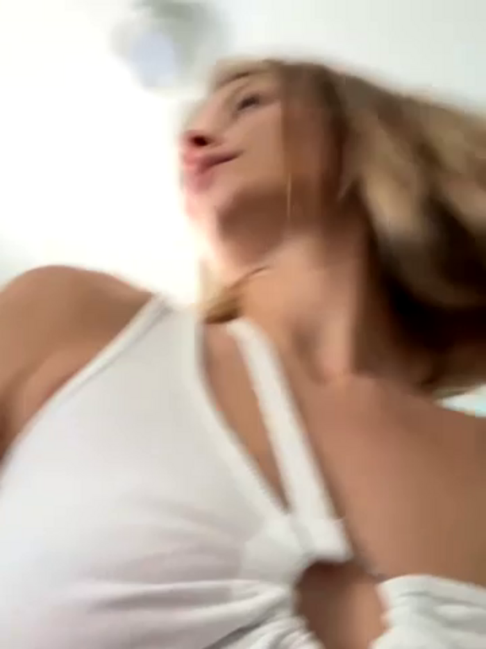 AnastasiaAniess
