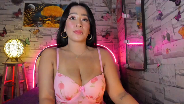 AsianMilfSheryl