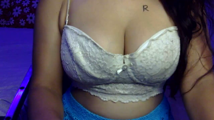 Naughty-Riya