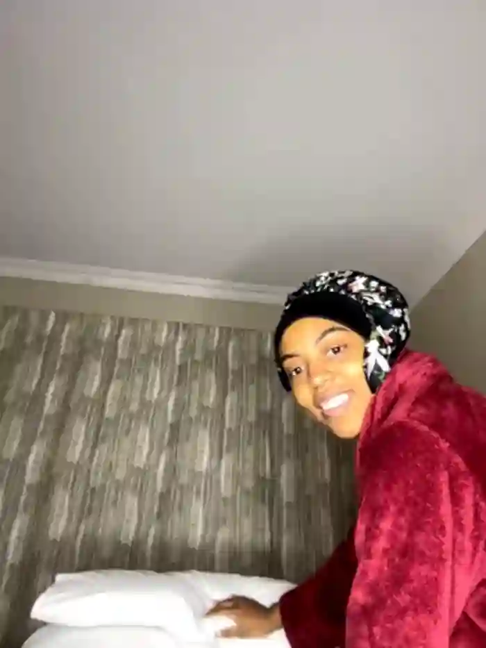 2024/06/19/stripchat-tamia_98-19-18-48