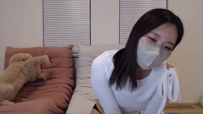 _Ema__
