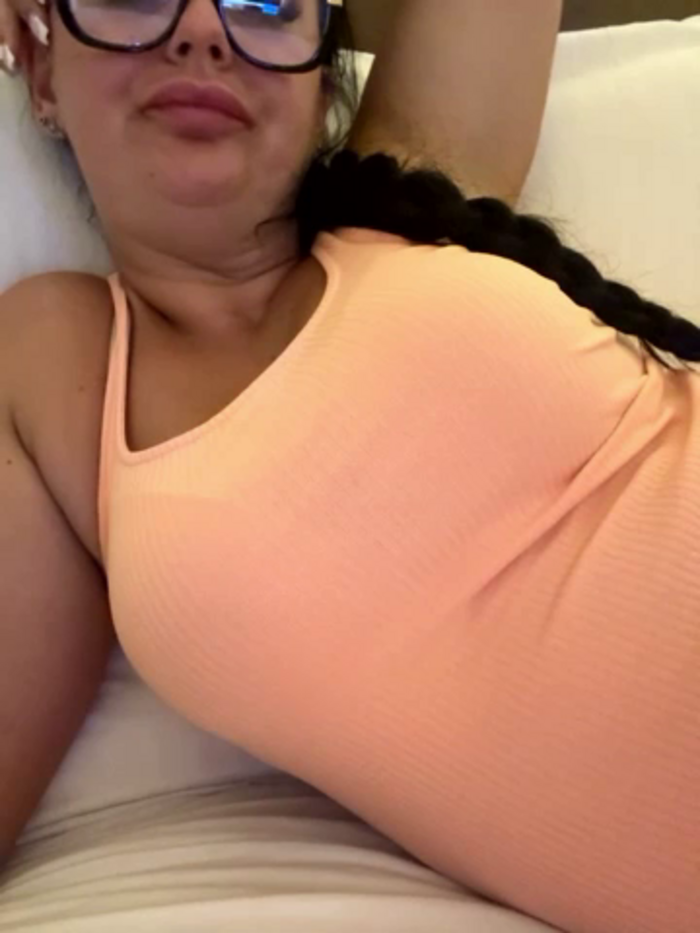 Young_hot_mom