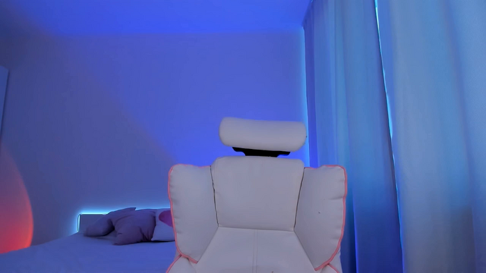 Eva_Davi