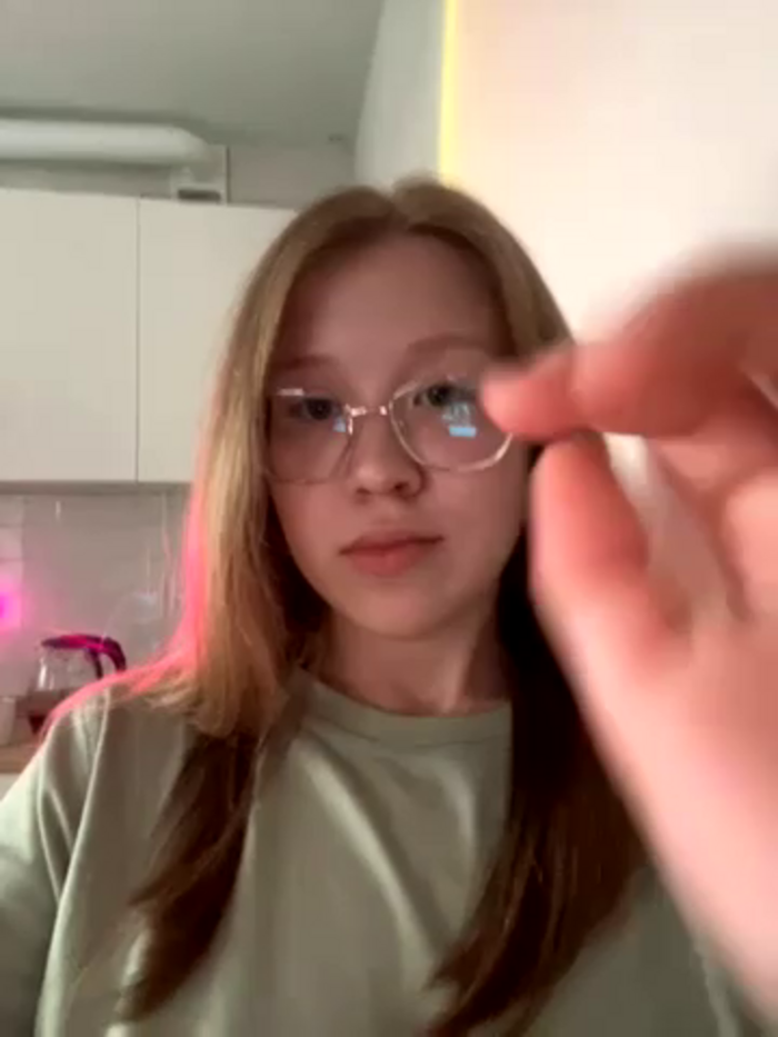 Eva_Weyne