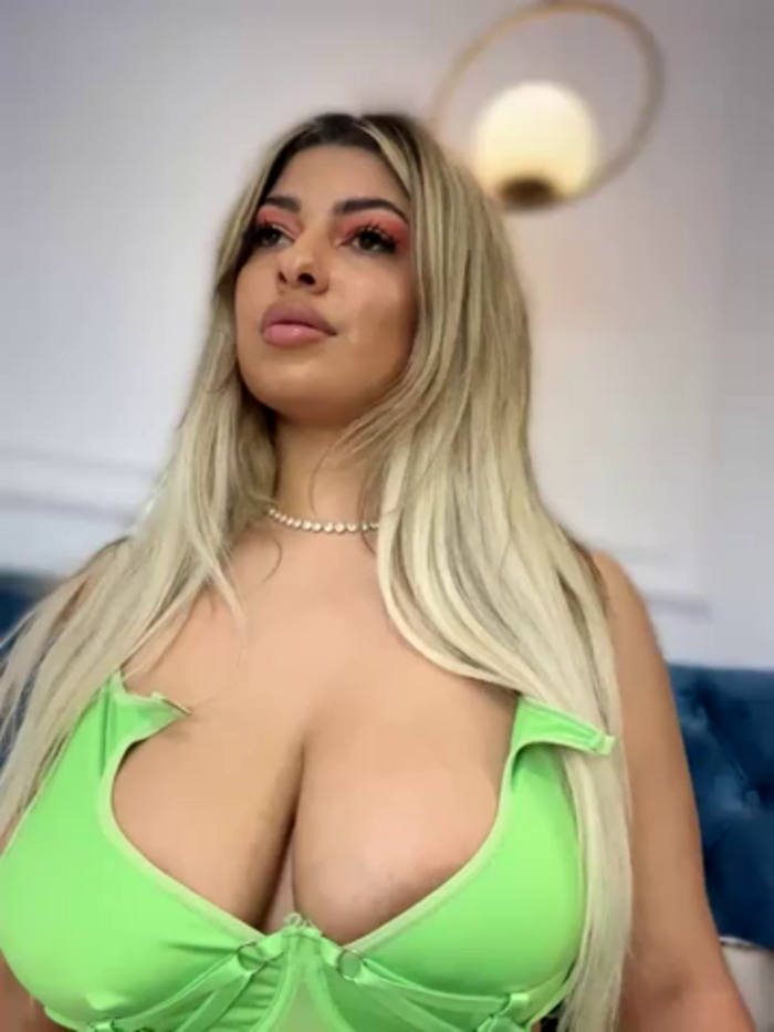 YaraMoon_