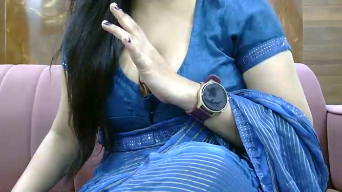 Zoya-sexy