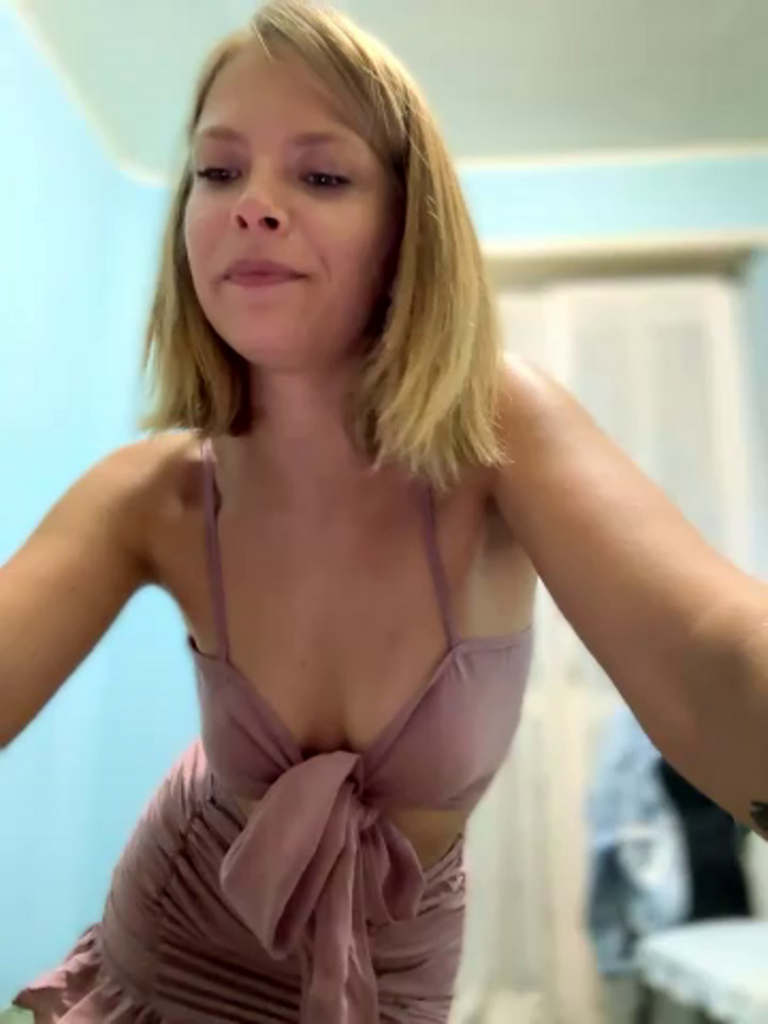 AnastasiaAniess