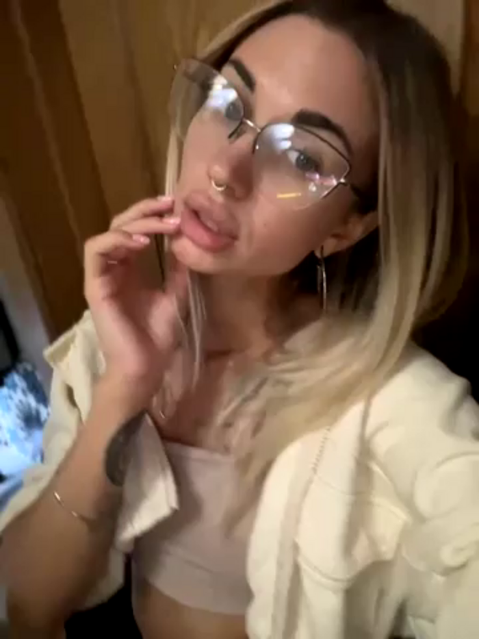 Charming_Ritta