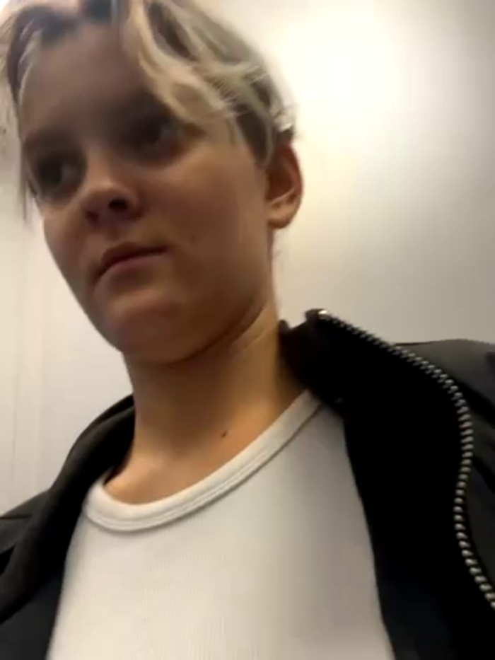 LeonaKeepFucking