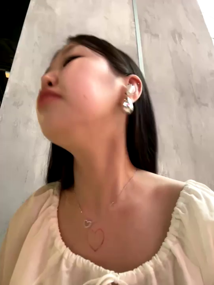 Aiko_Yumi