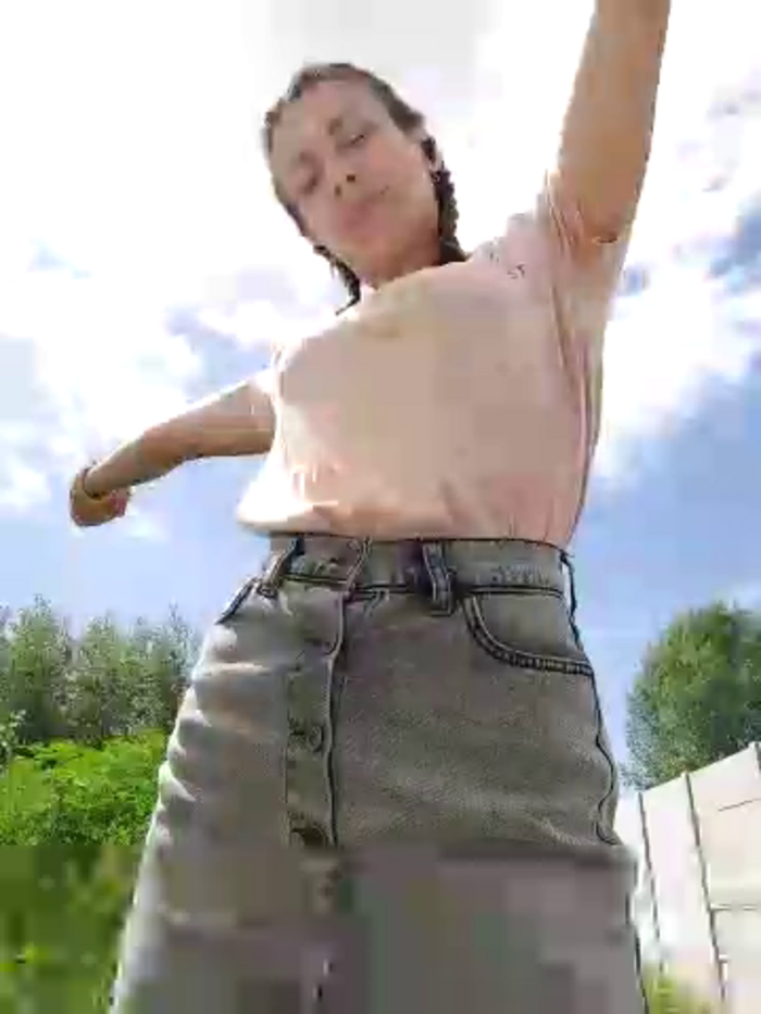 GroaningJute