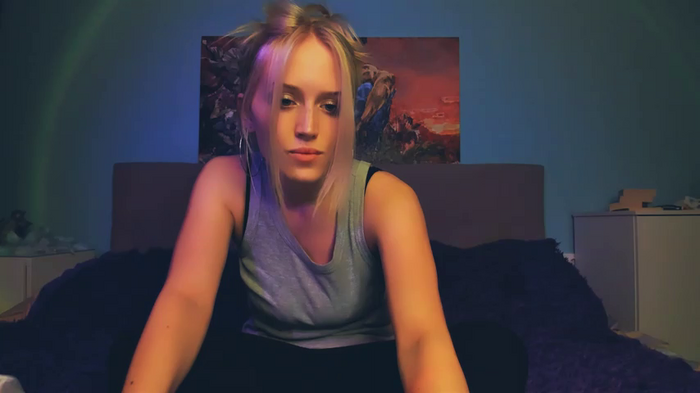 Linda_Roxy
