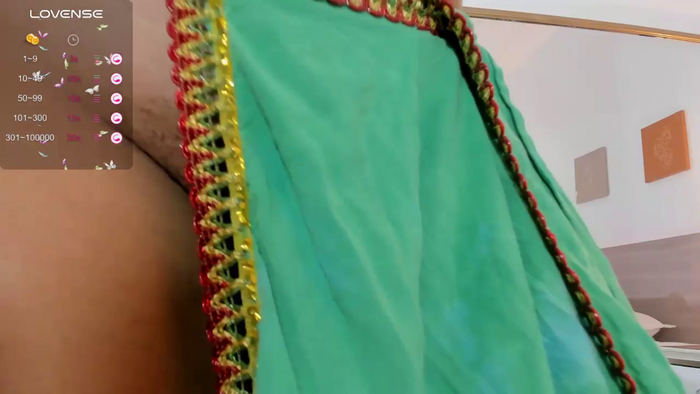 kareenaa_