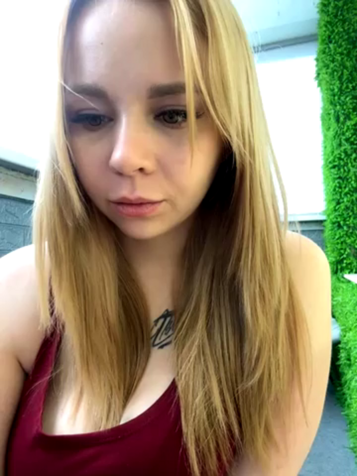 _YourAnnie_