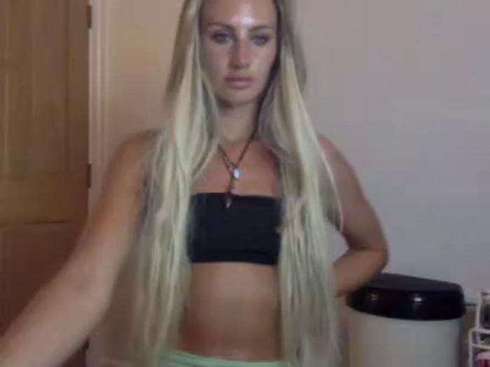 Elsa_24