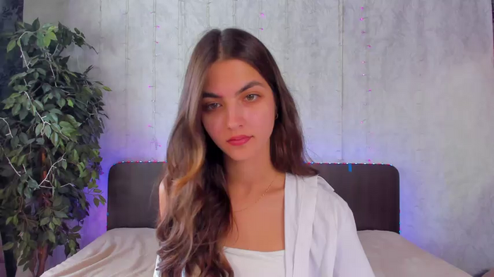 Milana_Crystal_