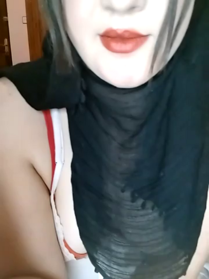 Rawya-34