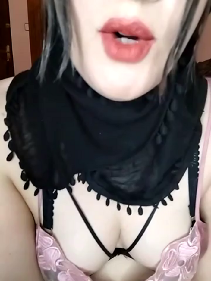 Rawya-34