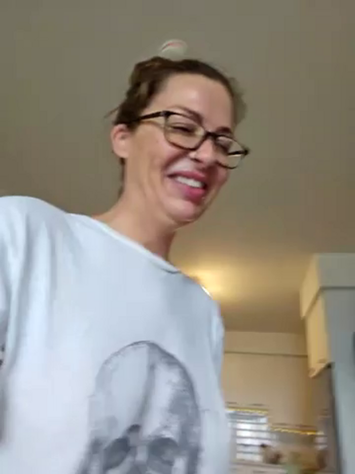 RebeccaXO_