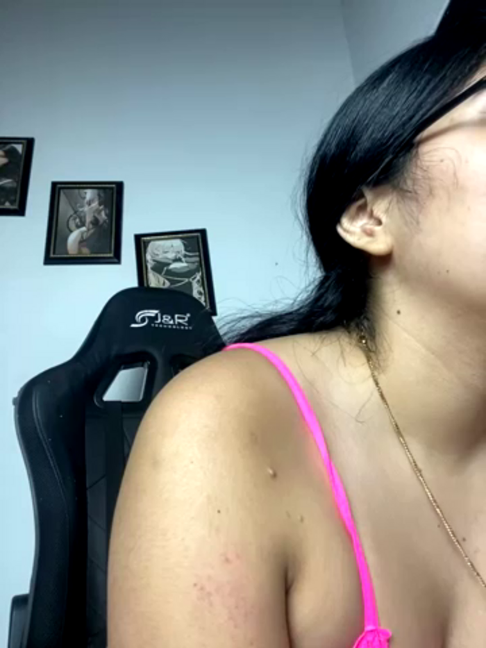 SaritaHot_69