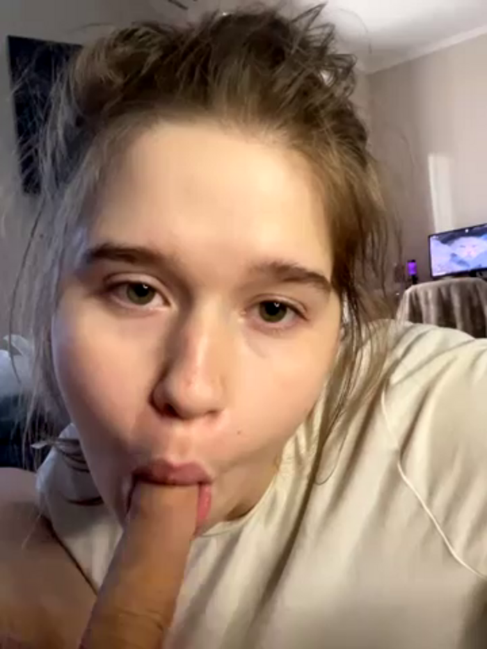 HornyGirlH
