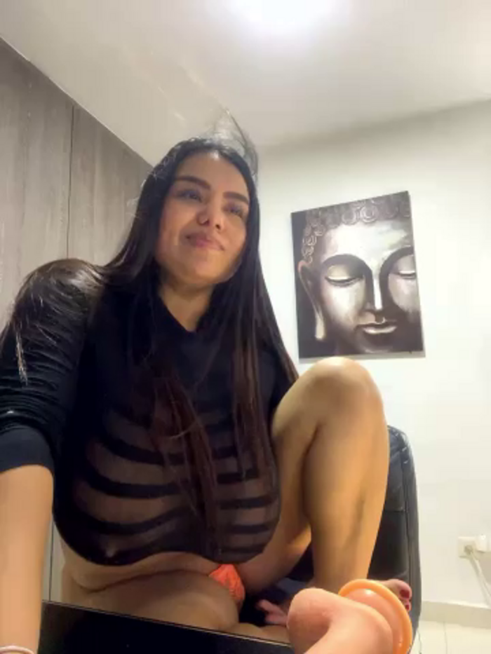 valeria2019hot