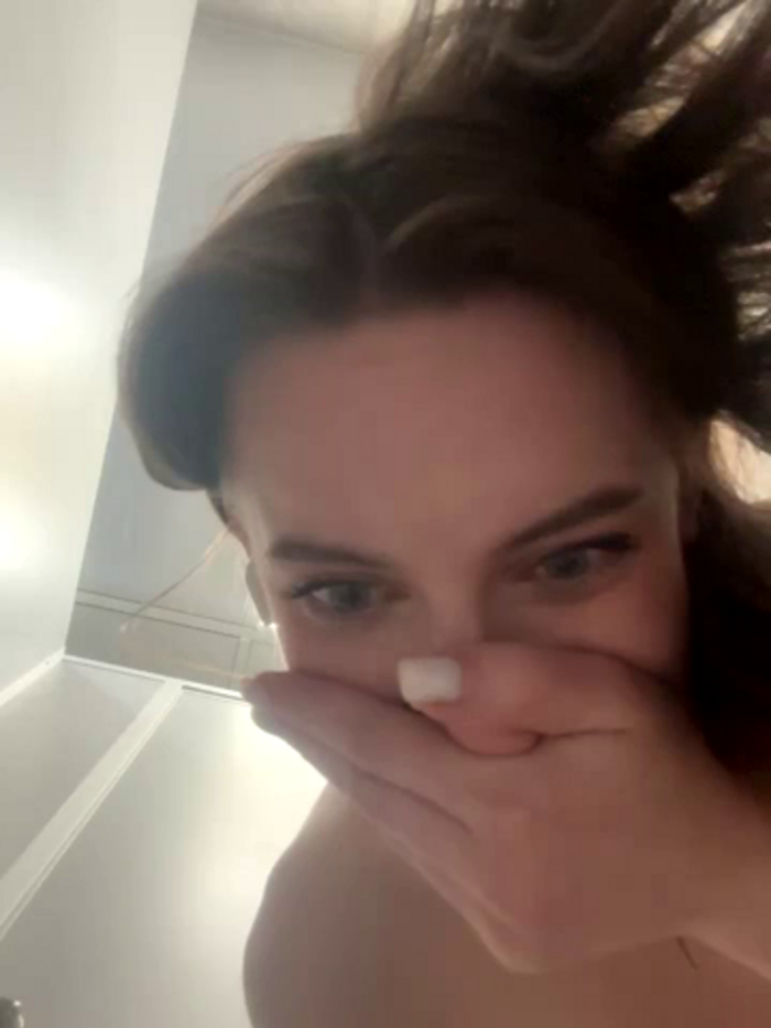 -AngelAri-