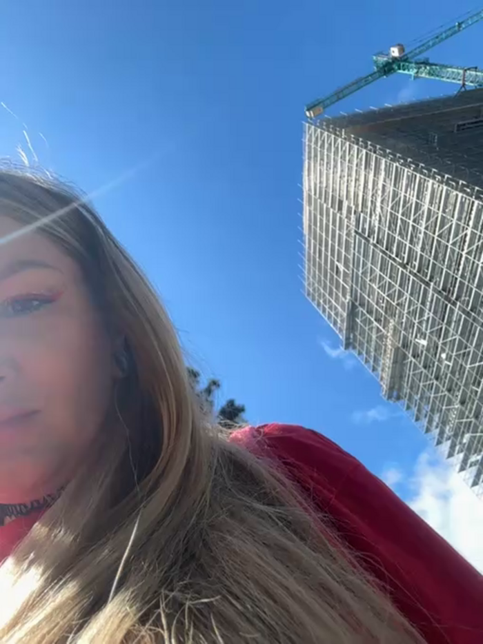 Teya_moon_