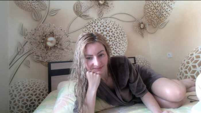 Yourrealgirl
