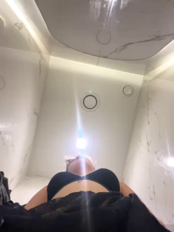 LeonaKeepFucking