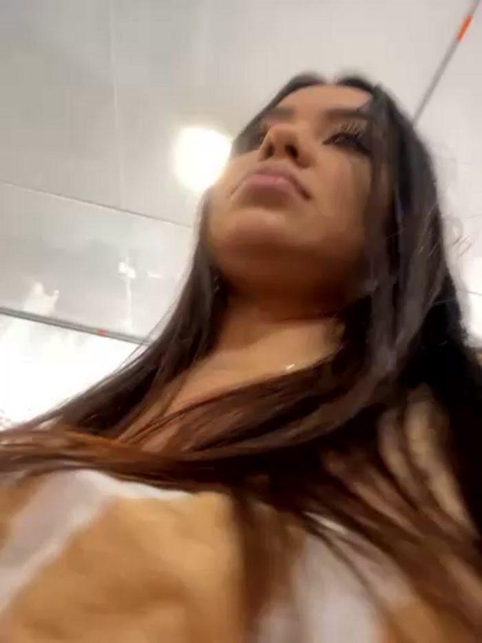 valeria2019hot