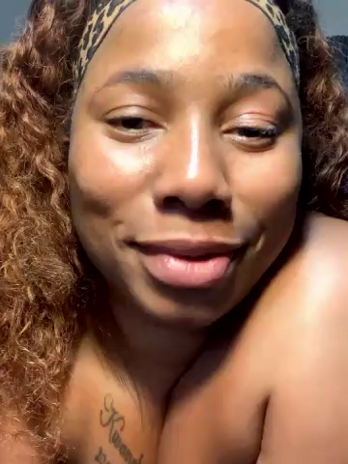 CurvyDesire1