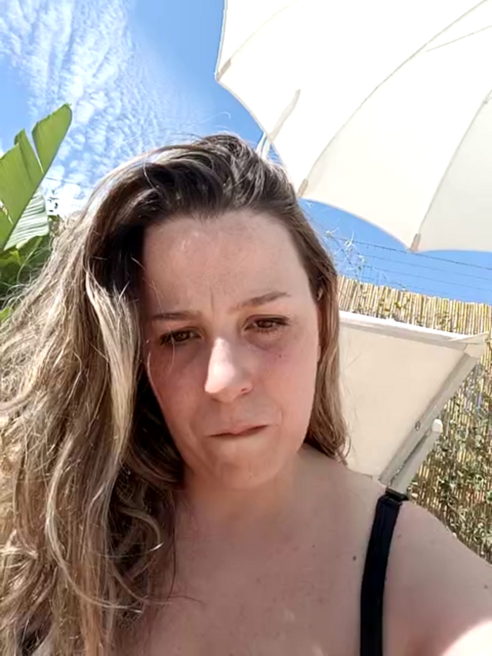 Emma96_hot